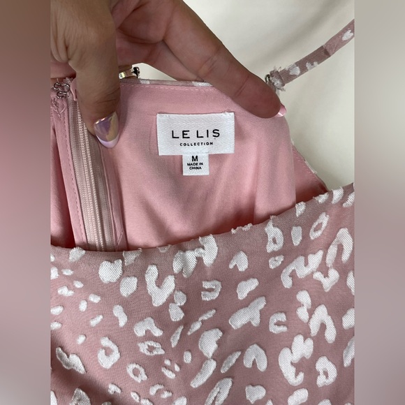 LE LIS Pink Cheetah Print Mini Dress - Medium - Picture 6 of 6